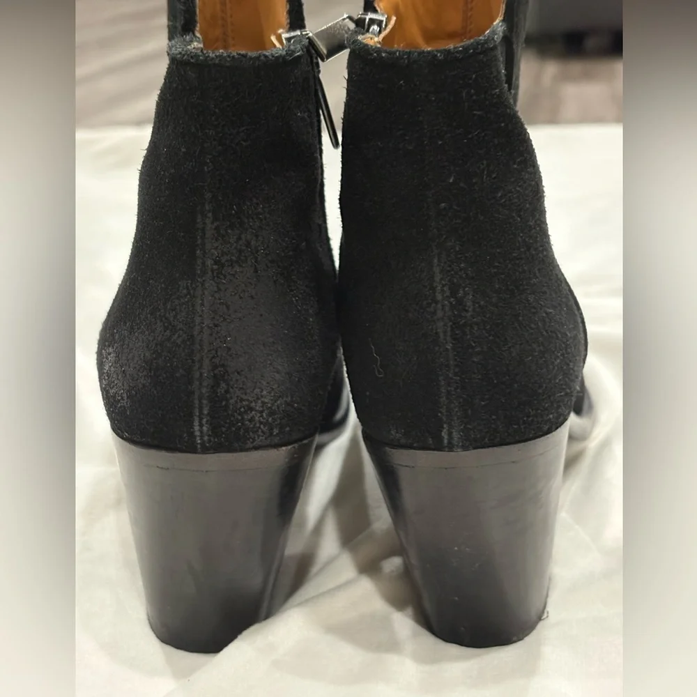 Barneys New York Women’s Black Suede Ankle Boots – Made in Italy – Size 39.5 - Picture 6 of 9